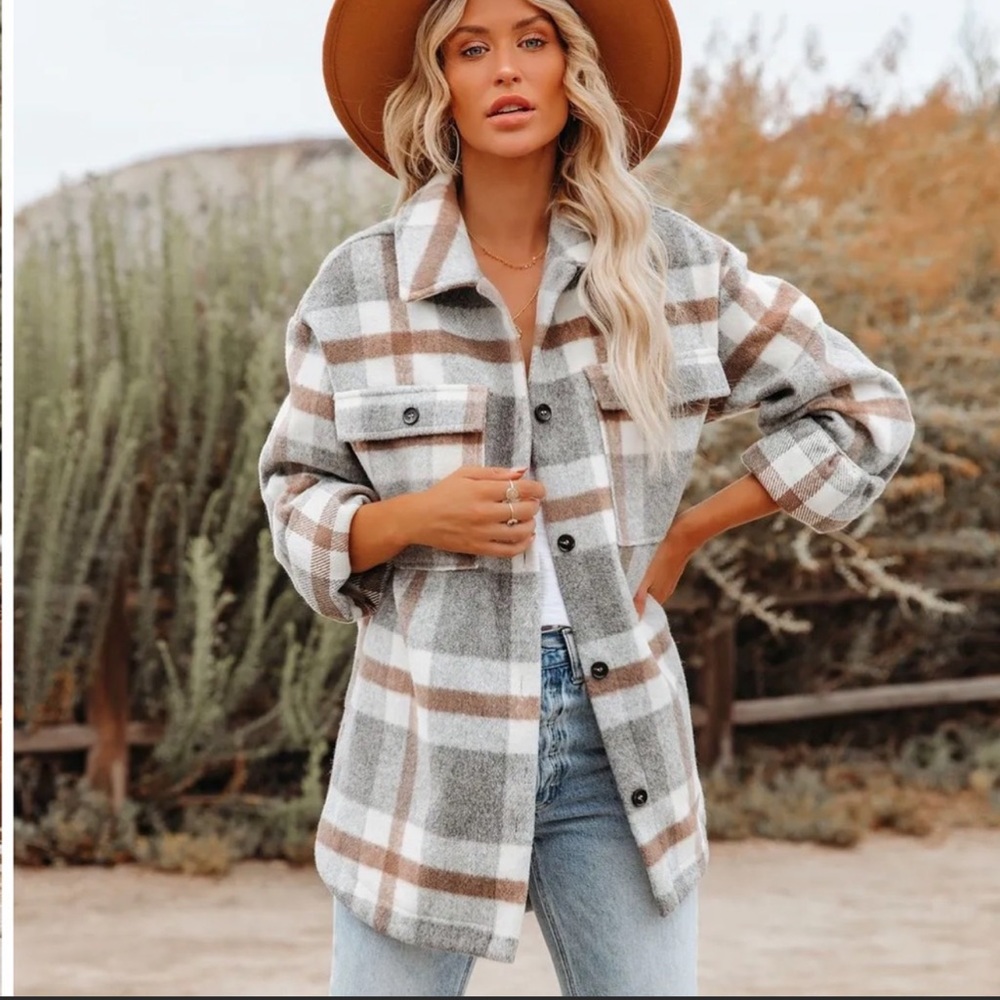 Fore Jacket- Size Large- Barely Worn